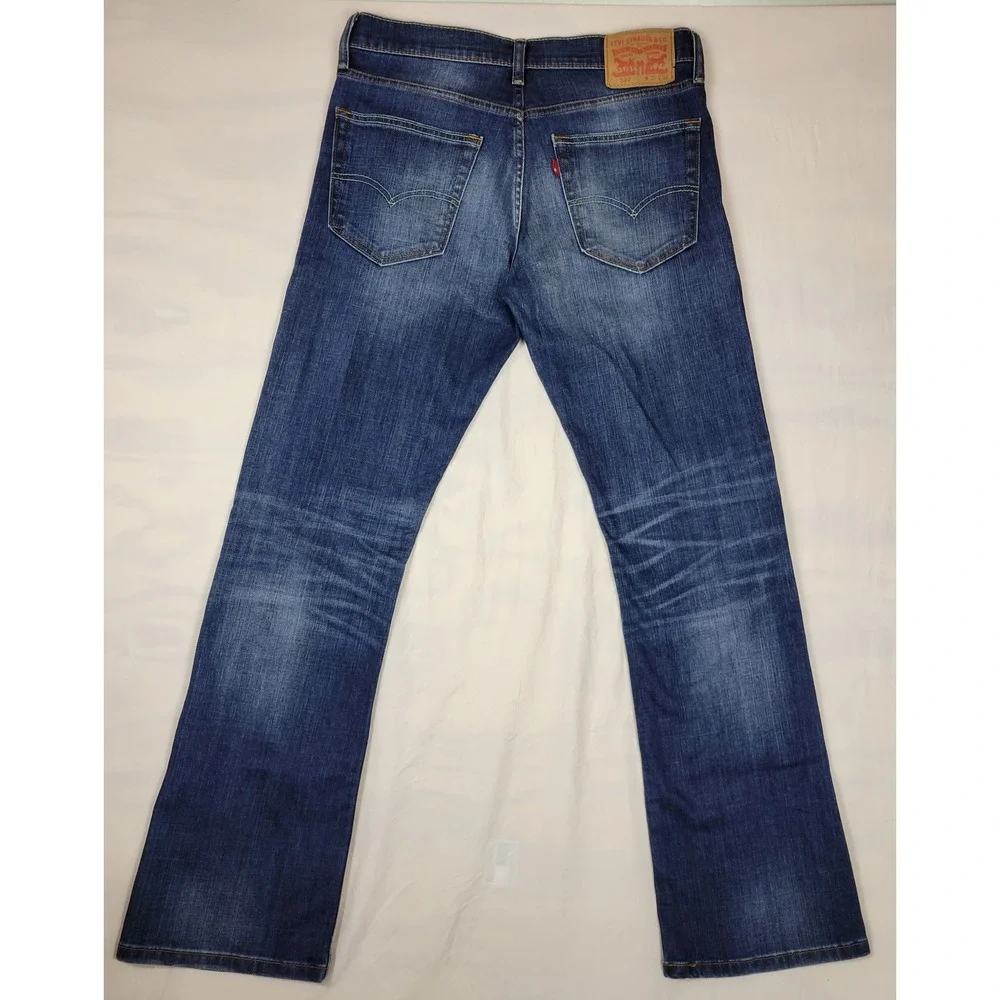 Levis levi 527
